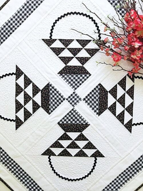 Farmhouse Baskets Table Runner Pattern & Pillow Pattern - Image 4