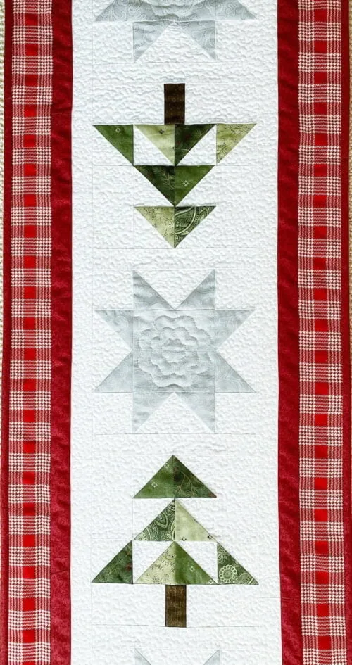 Christmastime Table Runner Pattern & Mug Rug Pattern - Image 4