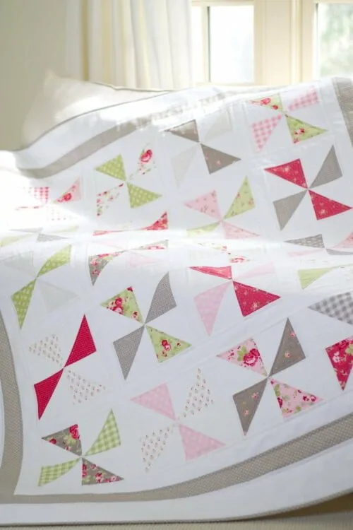Pinwheel Delight Quilt Pattern - Image 4