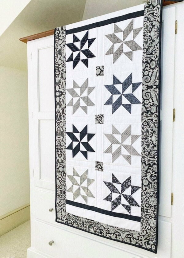 Stylish Star Puzzle Quilt Pattern