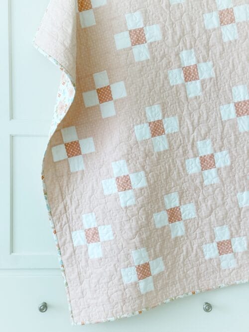 baby quilt pattern Blossom quilt